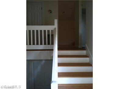 Entry. Split Foyer Entry