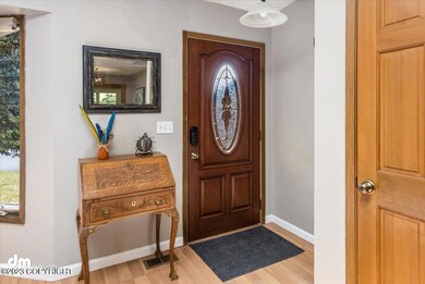 05-Front Entry_IMG_7622