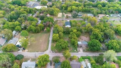 1701 W 11th Ave, Corsicana, TX 75110 - photo 4