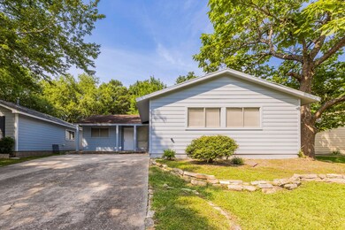 85 Blue Fox Rd, Spring, TX 77380 - photo 2