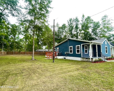 425 Dozier St, Picayune, MS 39466 - photo 7