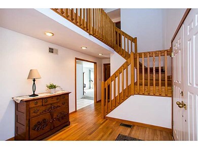 15 Country Ln, Cranston, RI 02921 - photo 3
