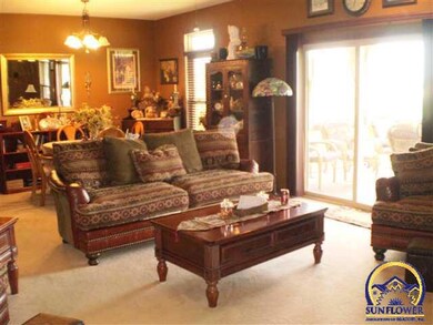 3408 SW Shunga View Ct, Topeka, KS 66610 - photo 3