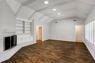 315 N Wilcrest Dr, Houston, TX 77079 - photo 5