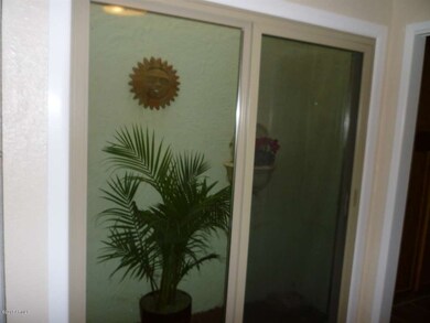 Breakfast Room-Kitchen