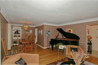 7312 Oak Brook Dr, Urbandale, IA 50322 - photo 7