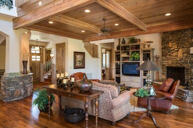 1005 N Scenic Drive MLS Photos-5