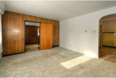 4000 Ardmore Ave, Reading, PA 19605 - photo 5