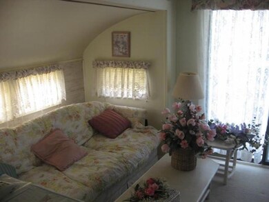 Master Bedroom. Neat & clean--lots of windows, a d