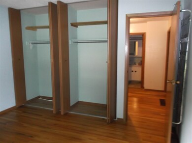 3602 W Parkview Dr, Bloomington, IN 47404 - photo 5