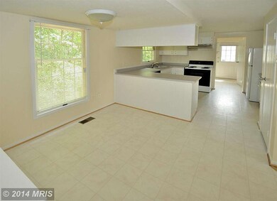 7619 Fallswood Way, Lorton, VA 22079 - photo 5