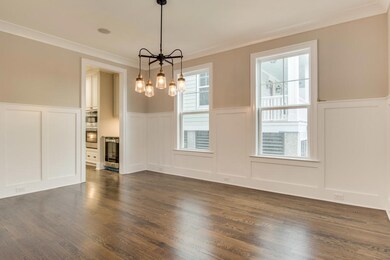 MAPLE DINING RM
