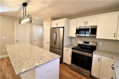 125 Hillcrest Ave, Providence, RI 02909 - photo 5