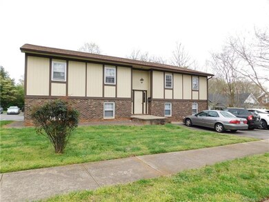 349 N Kelly St unit 349, Statesville, NC 28677 - photo 2