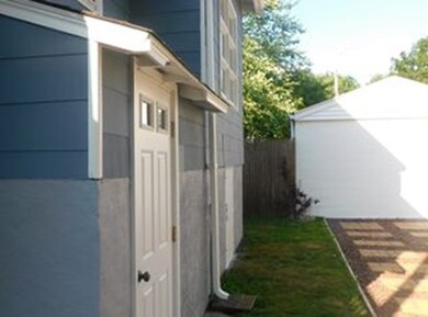 37 Elm Ave, Fairhaven, MA 02719 - photo 4