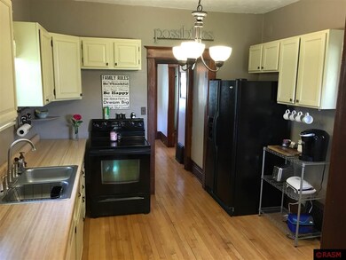 1317 N Minnesota St, New Ulm, MN 56073 - photo 3