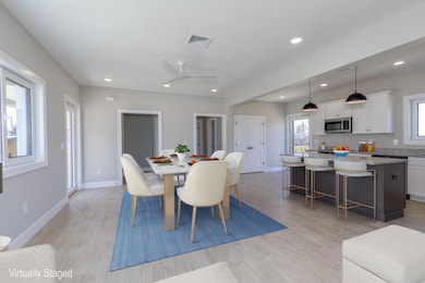 21 Windsor Ln unit B, Hudson, NH 03051 - photo 2