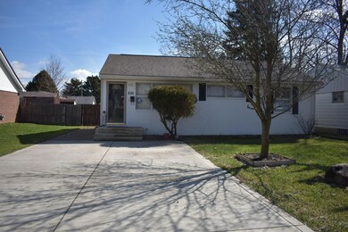 826 Westphal Ave, Columbus, OH 43213 - photo 2