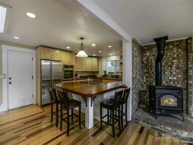 2620 NW Robert Way, Bend, OR 97701 - photo 5