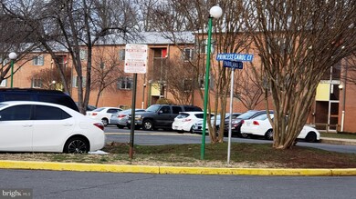 7492 Princess Carol Ct unit 2, Manassas, VA 20111 - photo 2