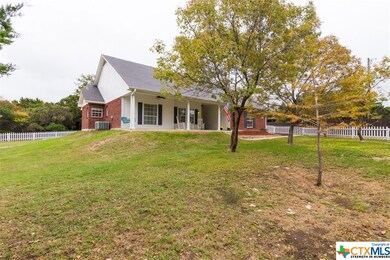 16202 Brazos Ct, Temple, TX 76502 - photo 2