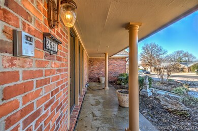 2641 Williamsburg St, Bartlesville, OK 74006 - photo 4