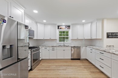 603 Clover Dr, Jacksonville, NC 28546 - photo 5