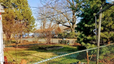 844 lakeview side