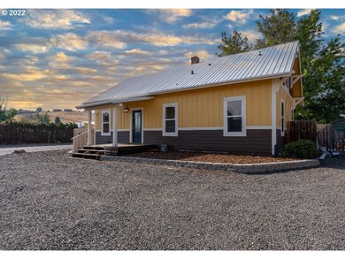 1388 Tutuilla Rd, Pendleton, OR 97801 - photo 2