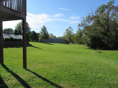 2103 Crescent Ct, Crestwood, KY 40014 - photo 5