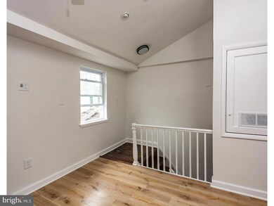 1243 N 2nd St unit 3, Philadelphia, PA 19122 - photo 5