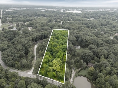 17660 Egbert Rd, Walton Hills, OH 44146 - photo 4