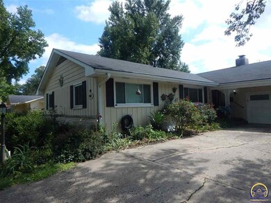 1631 SW 28th St, Topeka, KS 66611 - photo 2