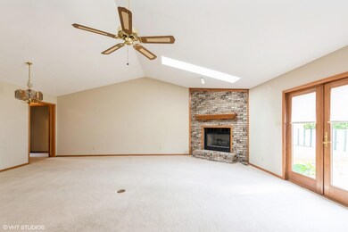 1614 Lake St, Dyer, IN 46311 - photo 2