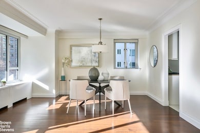 Manhattan House unit D603, New York, NY 10065 - photo 5