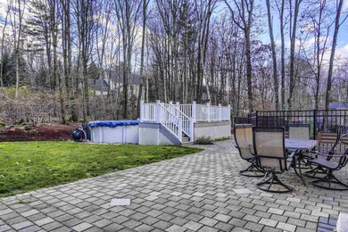 14 Sunburst Ln, Hooksett, NH 03106 - photo 7