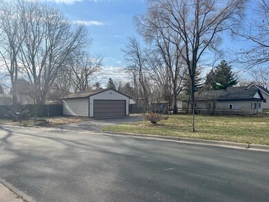 14197 Forest Blvd N, Hugo, MN 55038 - photo 2