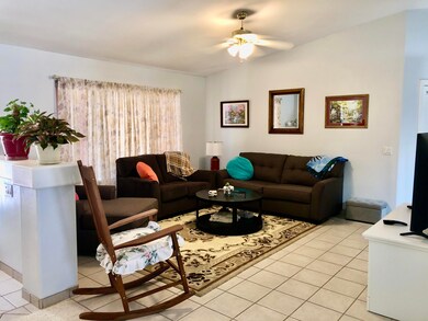 B0716478-9F1F-4BF3-AEF5-1D04C64B1D7B_1_2