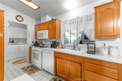 3850 E Atlantic unit 284, Highland, CA 92346 - photo 4