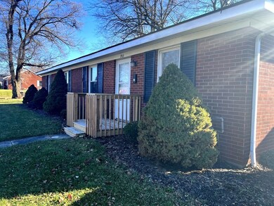 705 W 29th St, Anderson, IN 46016 - photo 3