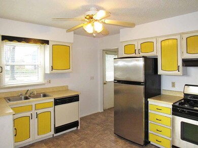 717 Kitchen