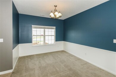2557 Wildflower Ln, Greenwood, IN 46143 - photo 4