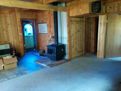 entryway into family room