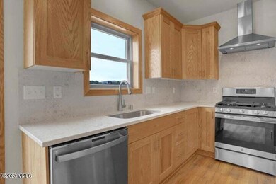 Yellowstone Kitchen Example 1