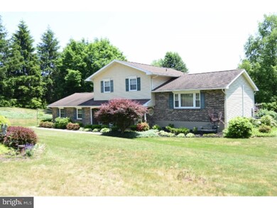 16 Carnis Dr, Mohnton, PA 19540 - photo 3
