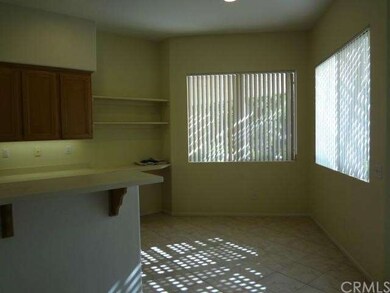Large eat-in kitchen area with counter top bar sea