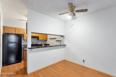 Dining area and breakfast bar