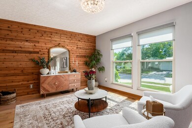 h_3668_Whitworth-1000