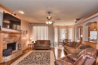 9325 Fendrych Dr, Oklahoma City, OK 73165 - photo 6