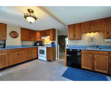 83 Hall St, South Portland, ME 04106 - photo 2